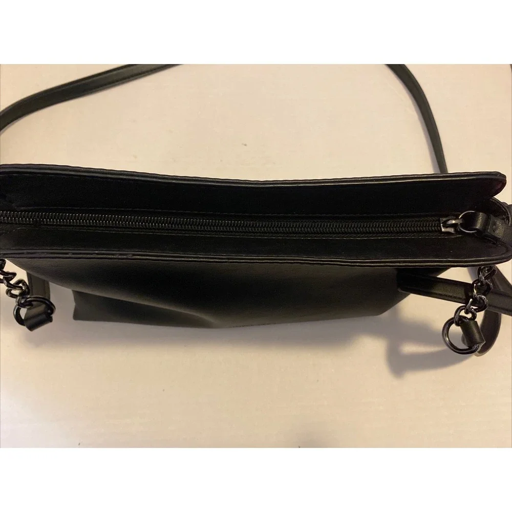 Simply Vera Wang Adrienne Top Zip Black Chain Strap Crossbody Bag